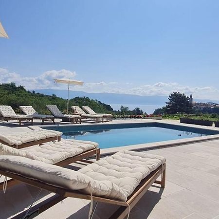 Apartmani Mariosa Vrbnik Exteriör bild