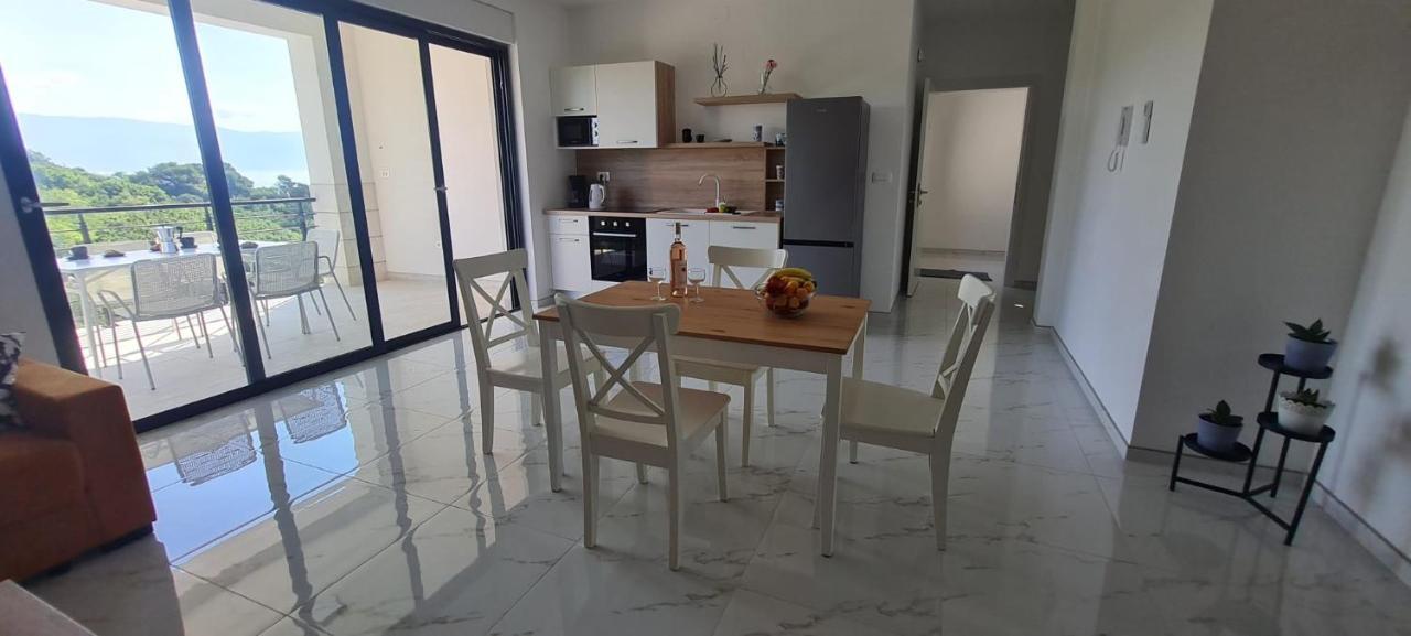 Apartmani Mariosa Vrbnik Exteriör bild